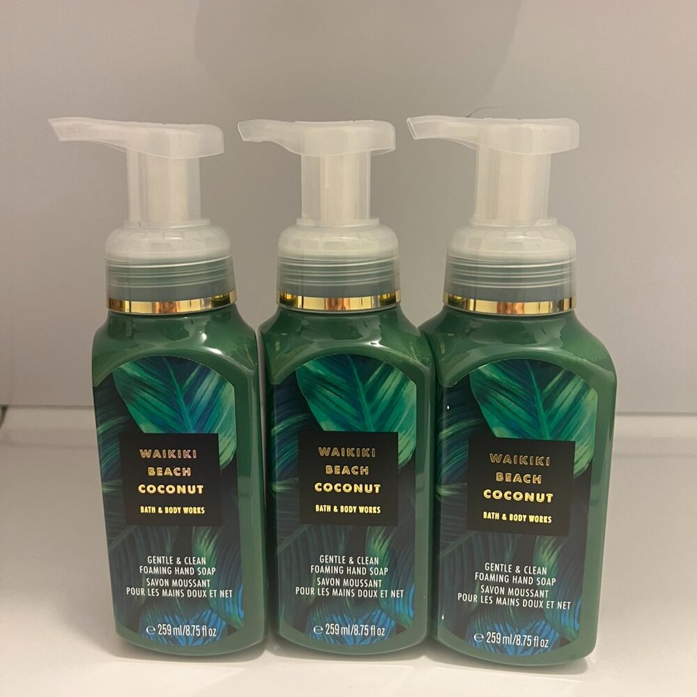 Bath and Body Works Waikiki Beach Coconut Gentle & Clean Foaming Hand Soap X 3